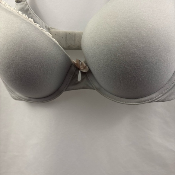 Victorias Secret Bra Body By Victoria Lined Perfect Coverage Gray Bra Size 34C - Picture 3 of 10